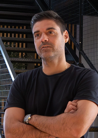 Marcel Assis, Unique Invest