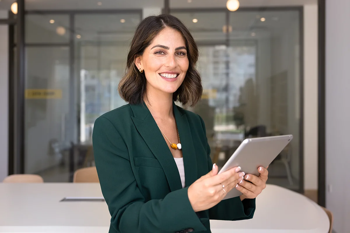 Como escolher o melhor CRM imobiliário em 2026